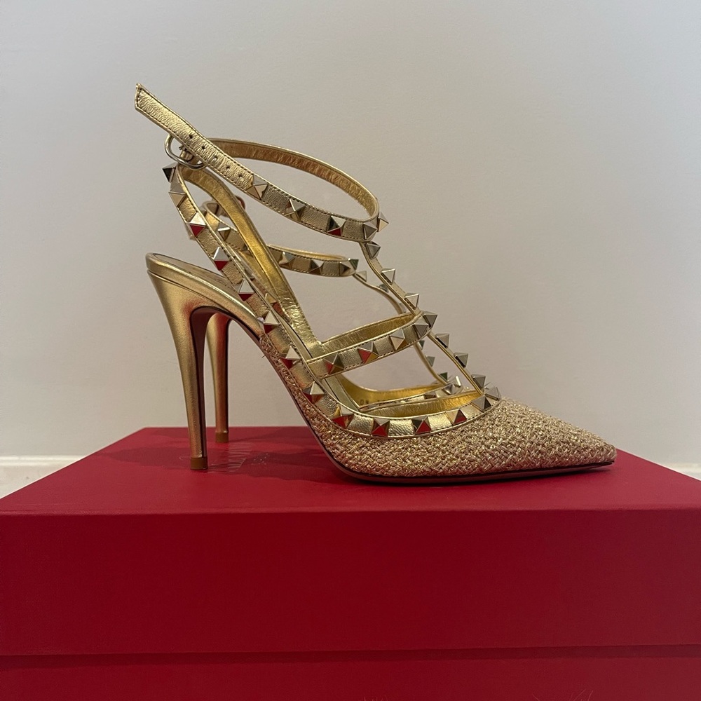 Valentino Rockstud Lurex Boucle Fabric Ankle Strap Pump 100mm